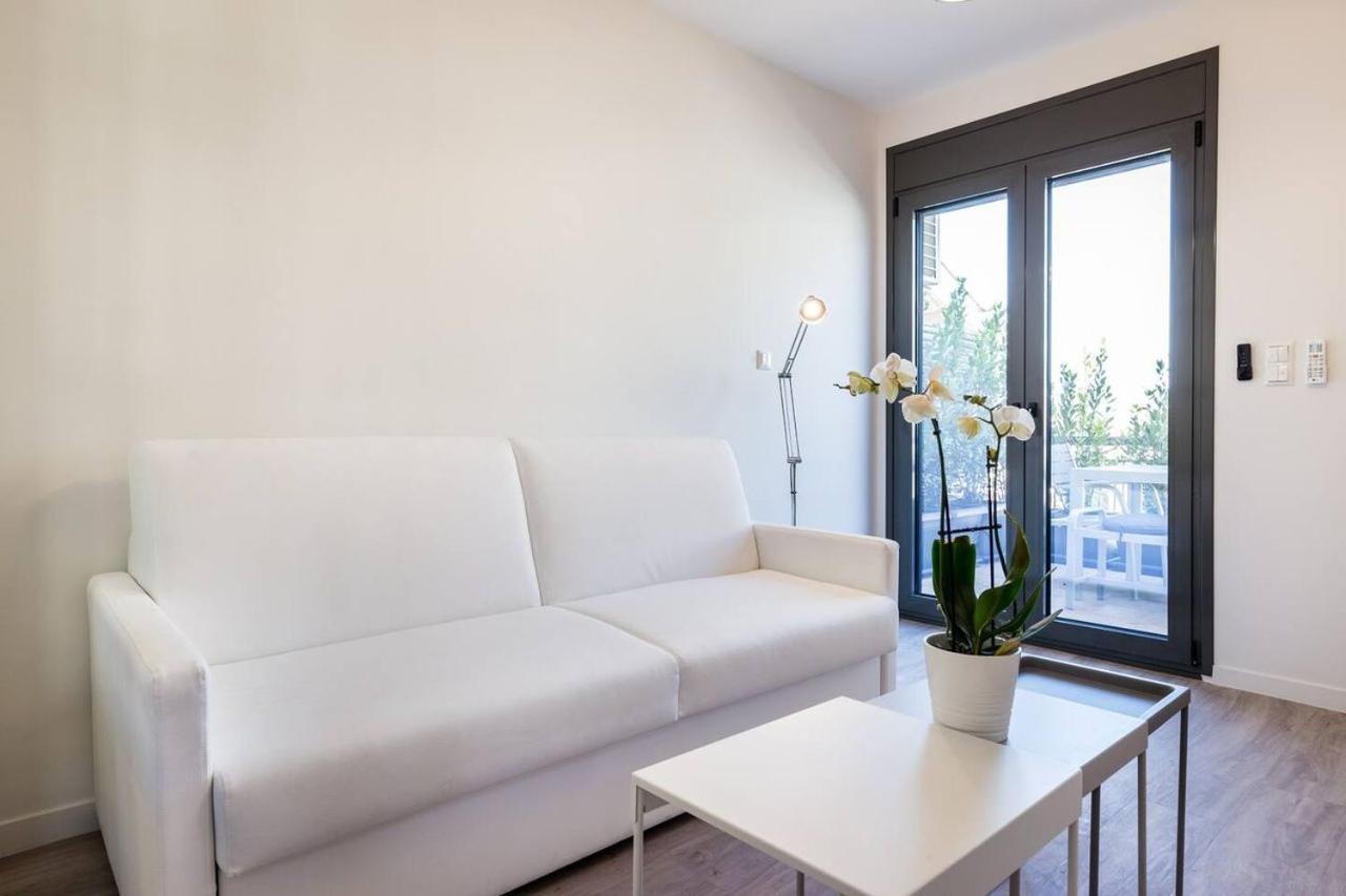 Emily In Athens - Central Chic Flat With Terrace Syntagma E1 מראה חיצוני תמונה