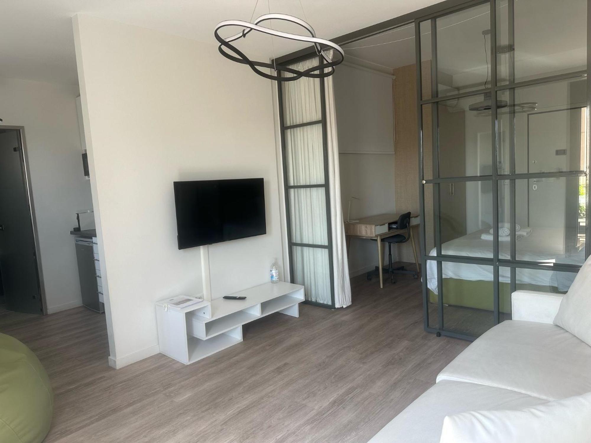 Emily In Athens - Central Chic Flat With Terrace Syntagma E1 מראה חיצוני תמונה